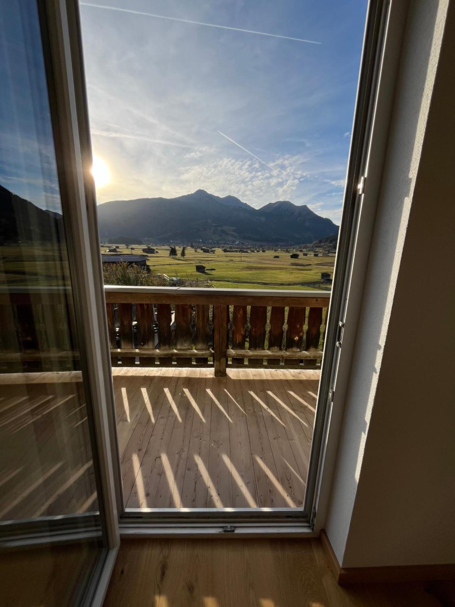 Haus Martina Appartement Ehrwald Buitenkant foto