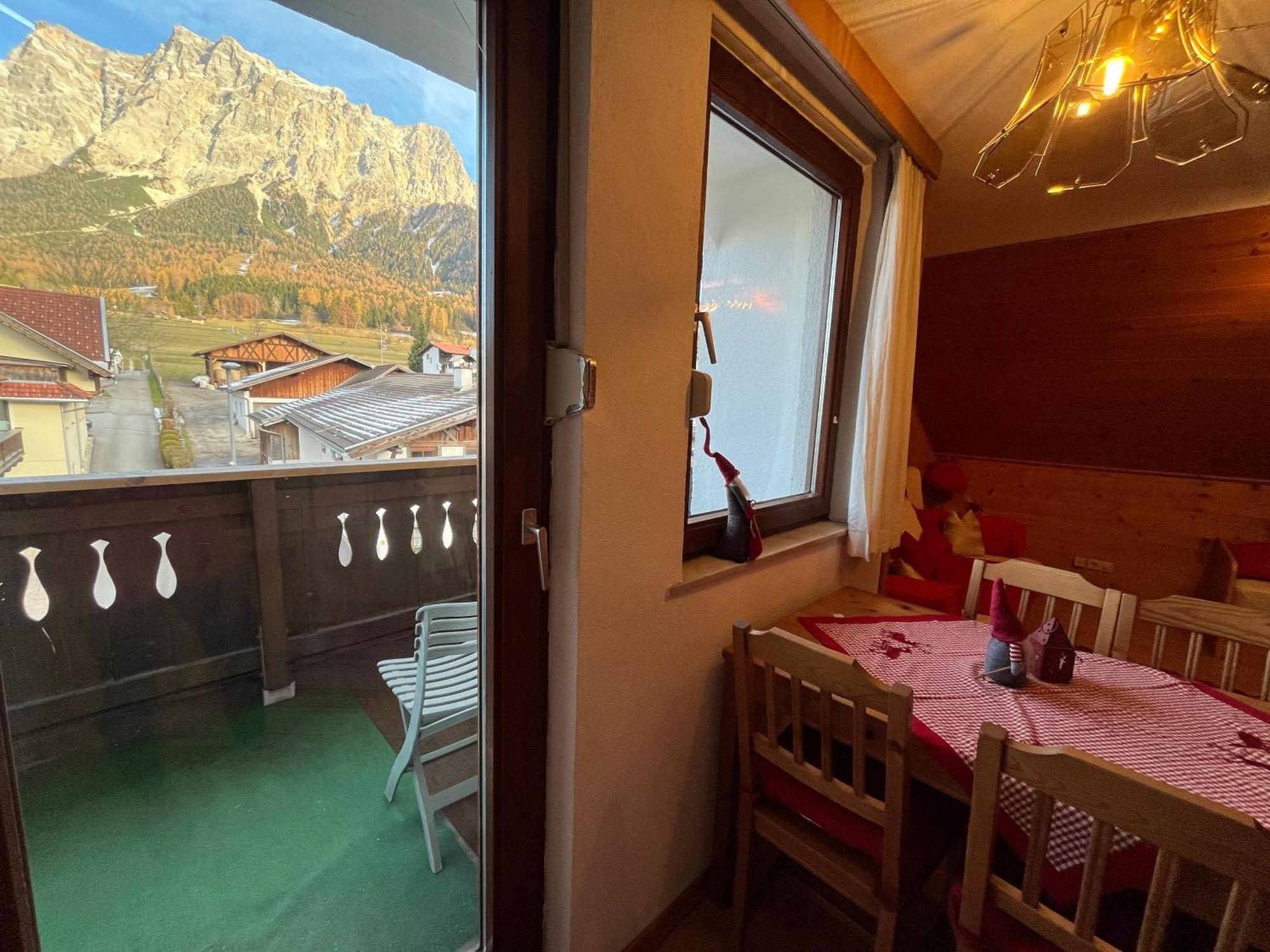 Haus Martina Appartement Ehrwald Buitenkant foto